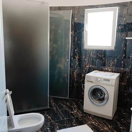 Apartment Luxury In Durres