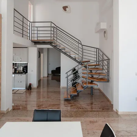 Luxury In * דורס