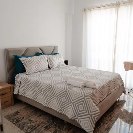 דירה Luxury In *