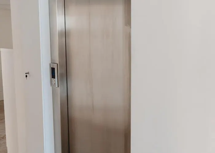 Apartment Luxury In Durres